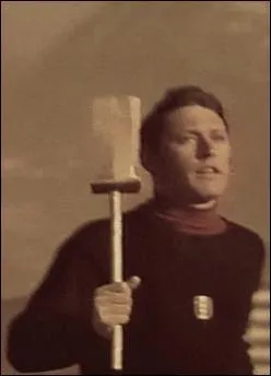 Quel est ce sportif franais vice-champion olympique de patinage artistique aux JO de 1964 ?