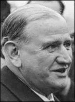 Homme politique franais (1884-1970). Agrg d'histoire. Plusieurs fois ministre. Qui est-il ?