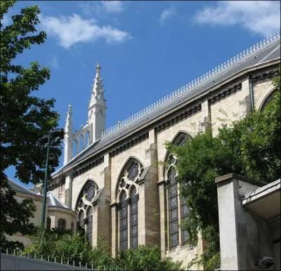Dans quelle ville se trouve la 'Chapelle des Chartreux' ?