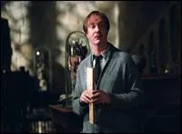 Le professeur Lupin est surnommé :