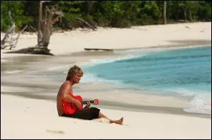 Il aime les voyages, le surf et sa 'Lady Melody', Qui est-il ?