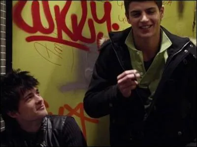 Quel amiti va tre rompue  cause d'une fille ?