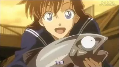 Dans quel but ce personnage a t-elle un poisson ?