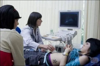 Paola tombe enceinte de ... ?