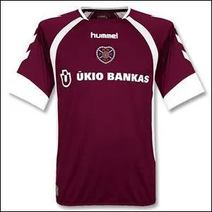 Quel club possède cette vareuse ?