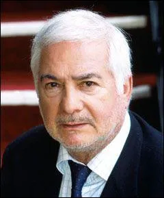 Acteur de talent, il a adapt deux oeuvres de la comtesse de Sgur et s'est teint loin du Ruisseau des singes. Il s'appelait... .