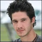 Je joue le rle de Raph dans 'les pieds dans le vide' ?