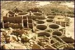 Pueblo Bonito est un site archologique des Etats-Unis, dans la rgion du Chaco Canyon, avec d'imposants vestiges de la civilisation Anasazi.