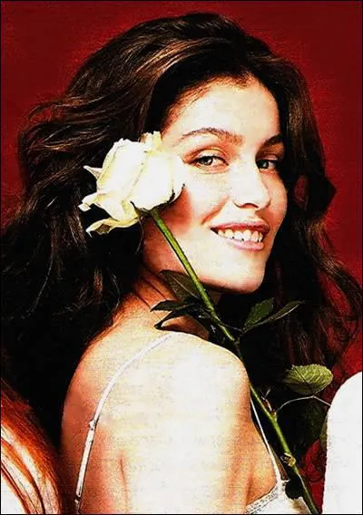 Toute porte est de bois, comme toute  est de chair