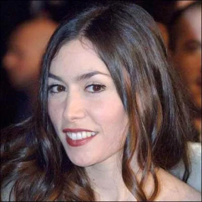 A quelle heure est-elle ne ?