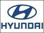 Autos/Motos. Hyunda est une marque de voiture...