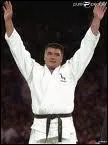 Sport. Deux fois champion olympique en Judo, qui est cet homme ?