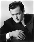 Orson Welles, crivain britannique, fut l'auteur de romans satiriques et de rcits de science-fiction (la Guerre des Mondes).