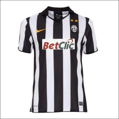 A quelle quipe de foot ce maillot appartient-il ?