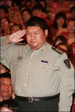 Le petit-fils de Mao pse 150kg.