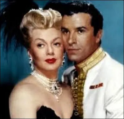 Elle a joué au cinéma dans une célèbre opérette viennoise