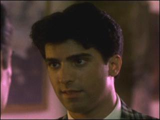 De qui Penny devient-elle enceinte ?