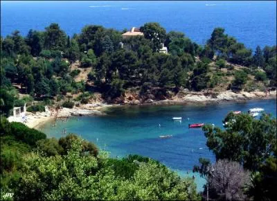 'Juillet ensoleill remplit ... et grenier'