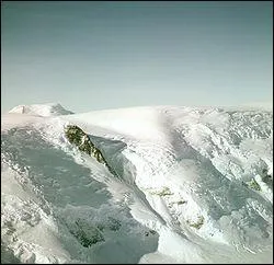 Un grand glacier de l'Antarctique :