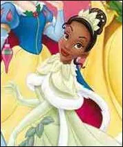 Qui est dguise en Pre Nol ?