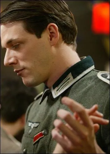 Et son occupant effrn