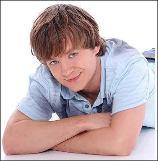 Comment Jackson s'appelle-t-il en vrai ?