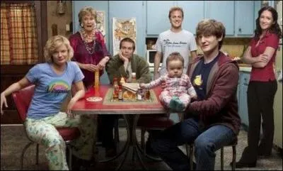 Quelle star de 24 Heures chrono va faire une apparition dans un pisode de Raising Hope ?