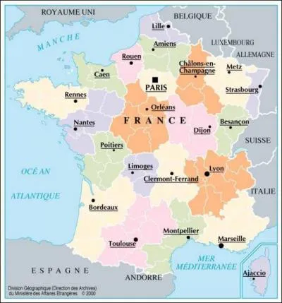 Dans quelle ville Franaise trois des hros de Gossip Girl apparaissent dans la quatrime saison ?