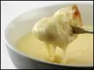 Quels fromages met-on dans la fondue 'moiti-moiti' ?