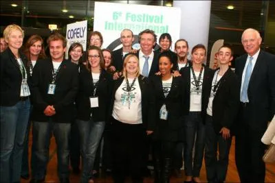Quel film a remport le prix du meilleur documentaire au festival international du film cologique de Bourges ?