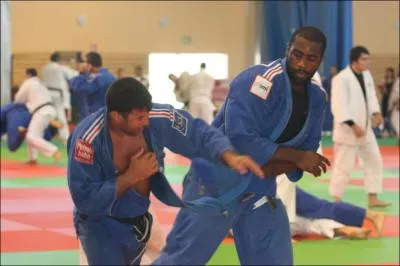 Quel judoka champion du monde est venu au Creps de Bourges cet t ?