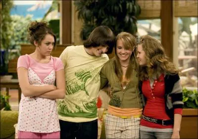 Comment se fait appeler Oliver quand il est avec Hannah ?