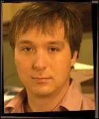 Qui a dj t une des blondes  Jon et a eu des chirurgies ?