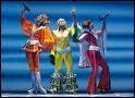 Il faut trouver le titre d'une de leur chanson qui est aussi le titre de la comdie musicale compose uniquement de la plupart des tube d'ABBA.