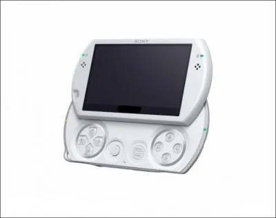 Comment s'appelle la version suivante de la console prcdente ?