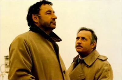 On devient pas flic...