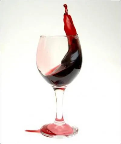 Quand on dit d'un vin qu'il est ' court ' cela signifie que. .