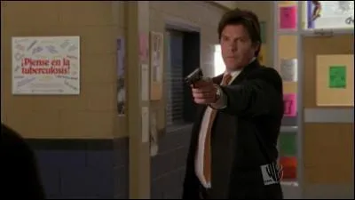 Dan Scott tire sur ... ?