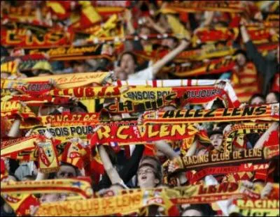 La remonte en D1 aura lieu en 1991. Cette saison l, les lensois remportent notamment un match de lgende  Bollaert face  l'OM, devant un public record de