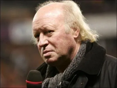 La saison suivante est plus dlicate. Mais pour Sikora et les siens, elle marque un tournant dcisif, avec l'arrive du 'Druide' au poste d'entraneur...