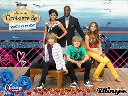 Bailey a un petit ami. Qui est-ce ?