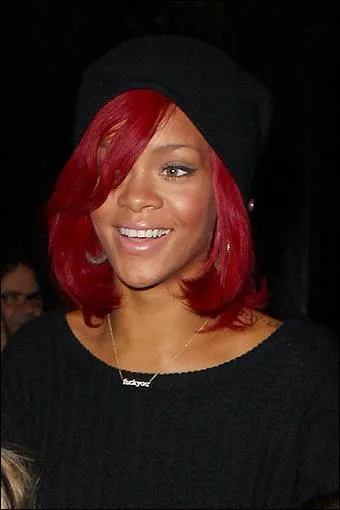 Combien Rihanna a vendu d'albums ?