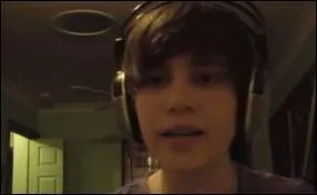 S'agit-il de Justin Bieber ou de son sosie ?