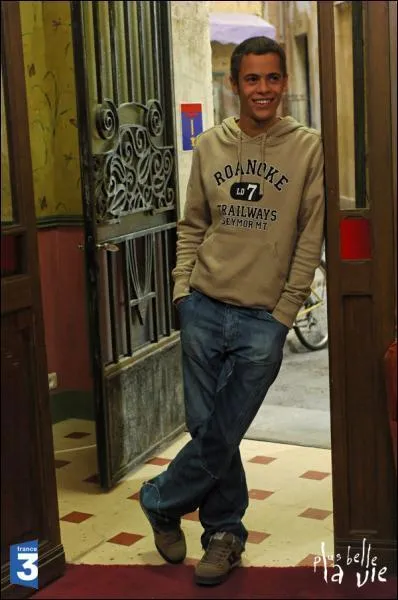 Quel est le prénom de ce personnage dans la série ?