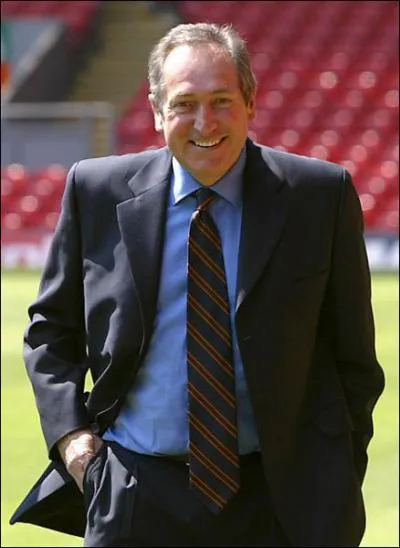 Il a donn son 1er titre au PSG en 1986 puis 2 titres  Lyon en 2006 et 2007 ... .