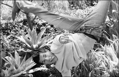 Lequel de ces sports pratiquait-il lorsqu'il tait plus jeune ?