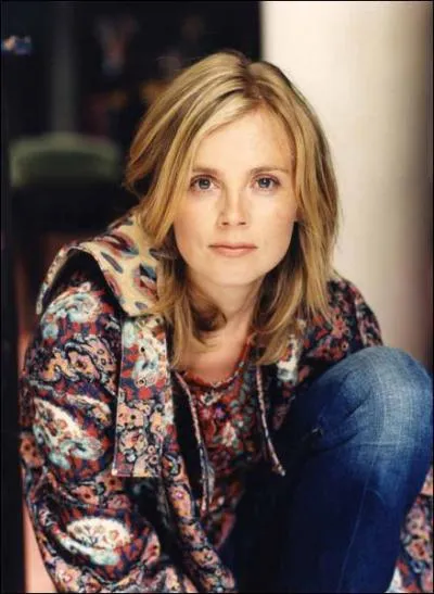 Isabelle Carr - Dans le film 'Se souvenir des belles choses', de quoi son personnage souffre-t-il ?