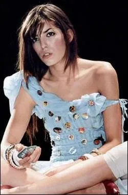 Lou Doillon - De qui est-elle la demi-soeur ?