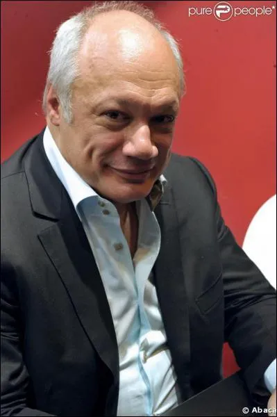 Quel est ce romancier franais n en 1960  Sainte-Foy-ls-Lyon ?