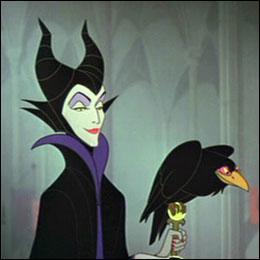 Dans quel film de Disney apparaît cette reine-sorcière ?